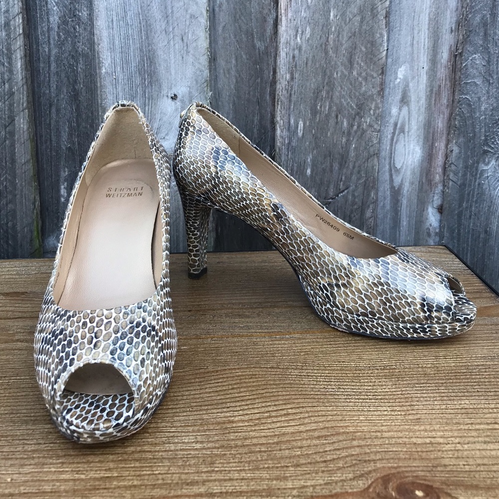Stuart Weitzman Logo Plainfield Snakeskin Peep-toe